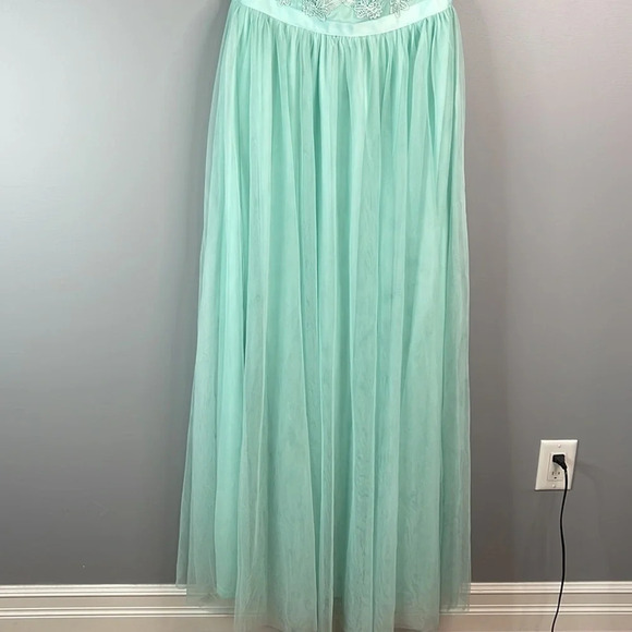 MANIJU NWT Prom  Dress Mint Green Lace Appliqués Over Tulle Floor Length Gown L - Picture 3 of 12